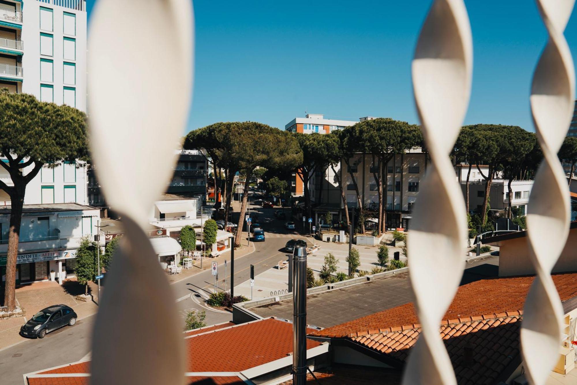 Hotel Julia Llido Degli Estensi Exterior photo